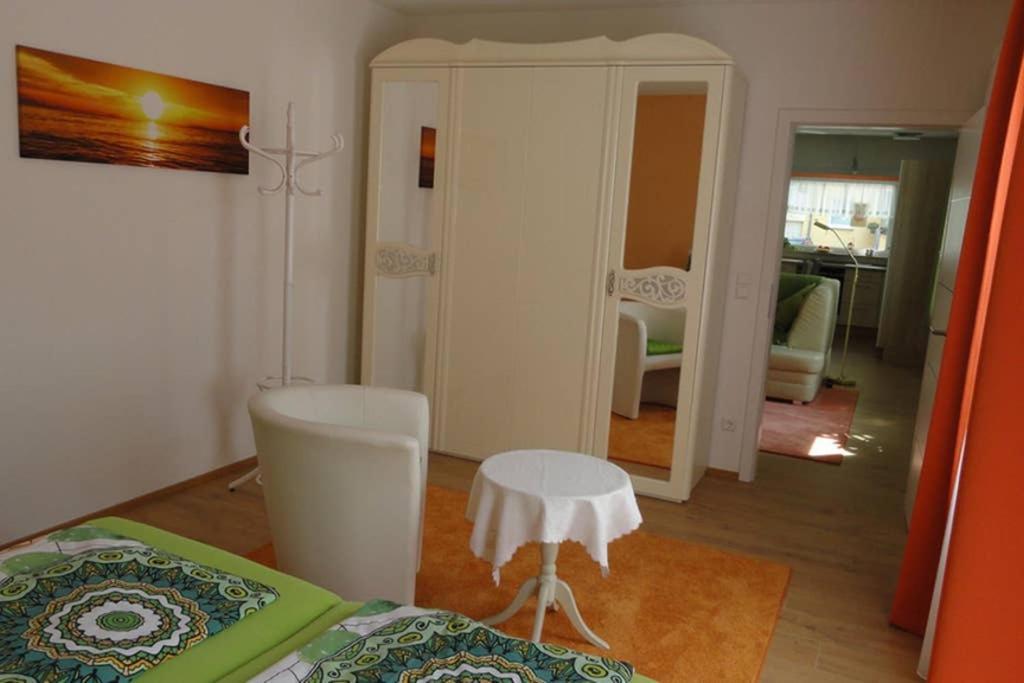 Top 2 Zi-Wohnung, 350 M Zum See Friedrichshafen Luaran gambar
